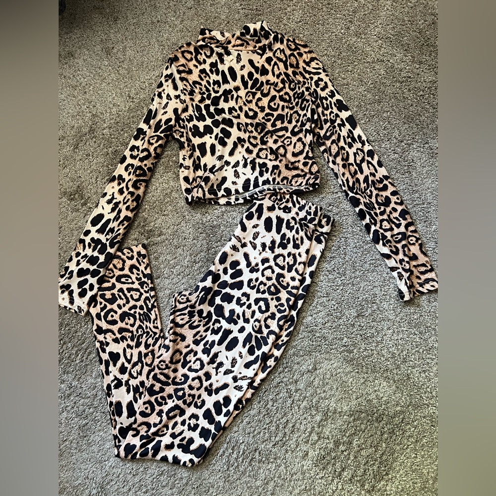 Leopard Print Two-Piece Set - Black & Cream
